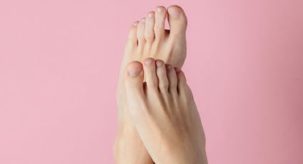 El remedio para quitar el sudor de los pies y el mal olor