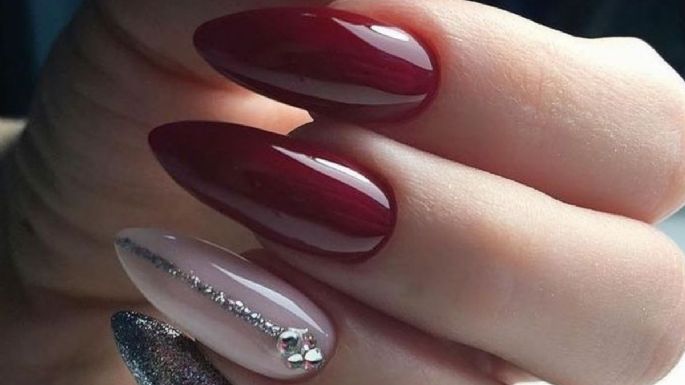 Uñas acrílicas sencillas y bonitas: 5 diseños discretos para mujeres de 40 años