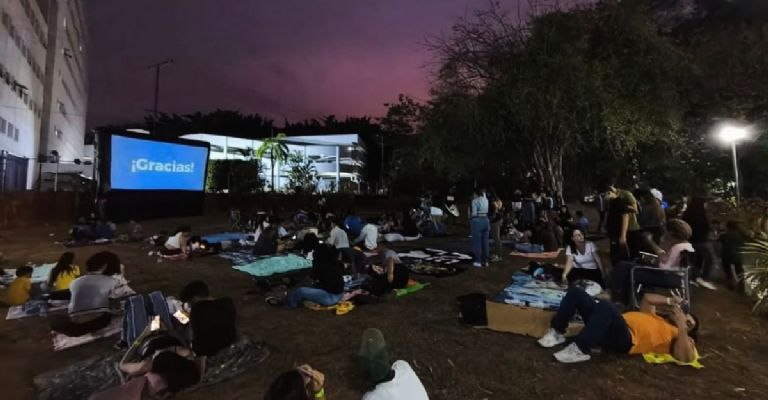 Evento Cine bajo las estrellas en la CDMX en febrero