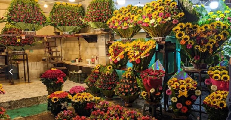 Mercado de Jamaica para comprar flores el 14 de febrero