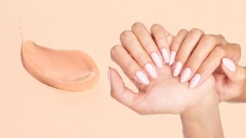 ¿Cuál es la manicura BB cream? El estilo de uñas cortas para lucir este 2025