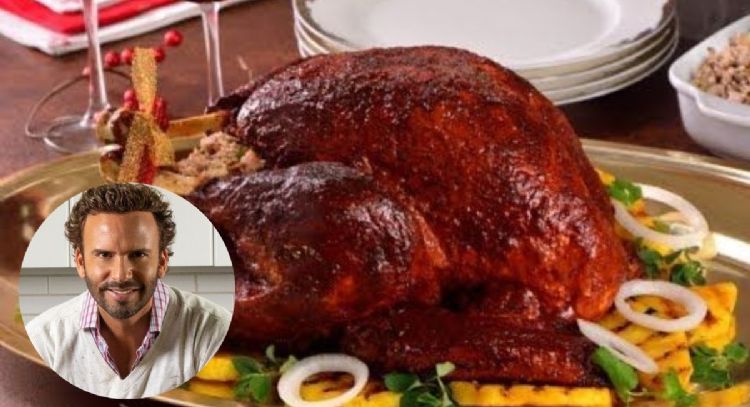 Chef Oropeza enseña cómo hacer pavo al pastor navideño en solo 20 minutos