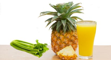 Prepara este jugo de apio con piña para tener un vientre más plano