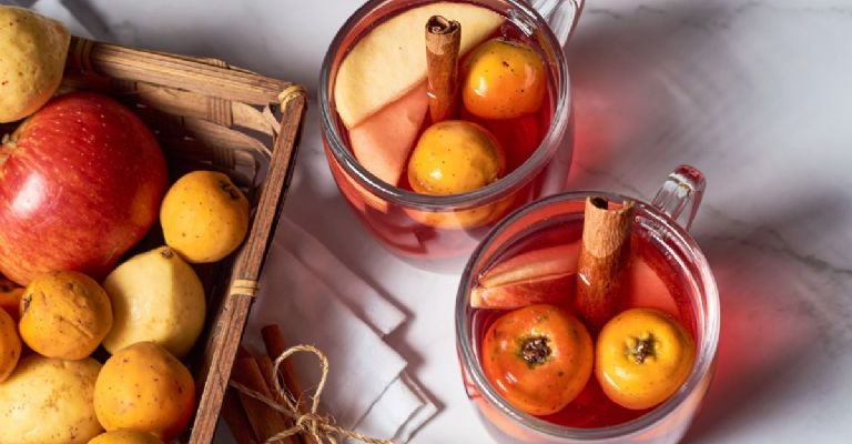 receta para hacer ponche de frutas en Navidad