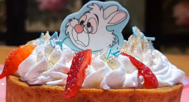 Visita el restaurante de Alicia en el país de las maravillas de Disney en CDMX