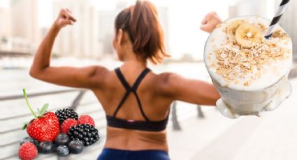 El delicioso batido de frutos rojos y avena para aumentar masa muscular en piernas y glúteos