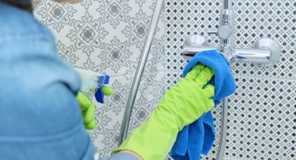 5 trucos de limpieza para el baño que lo dejará brillante sin esfuerzo