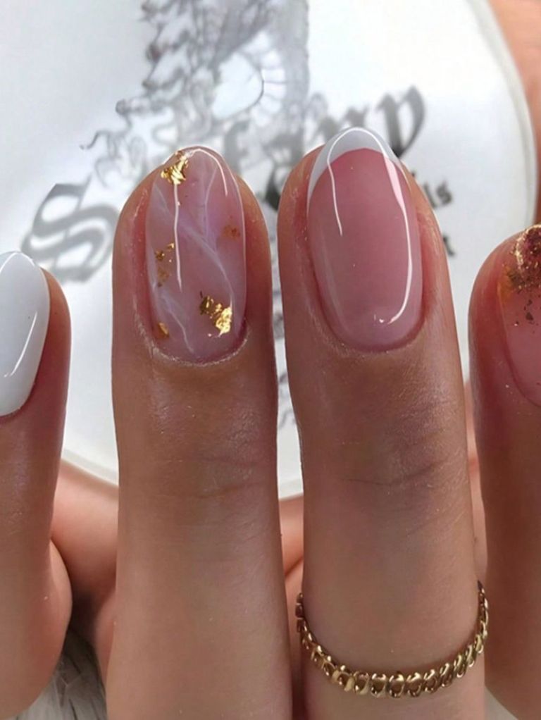 ¿Cuáles diseños de la temporada puedo llevar en la manicura?