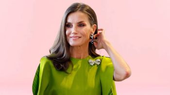 La reina Letizia y el truco para tener gloss hair en el cabello sin importar la edad