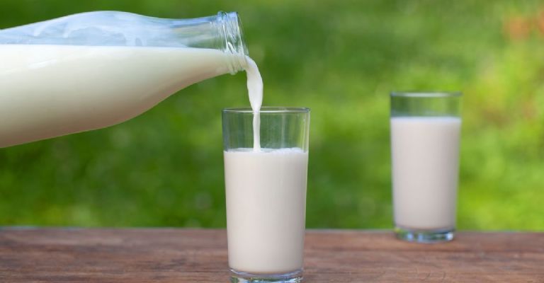 cuáles son los beneficios de la mascarilla de leche