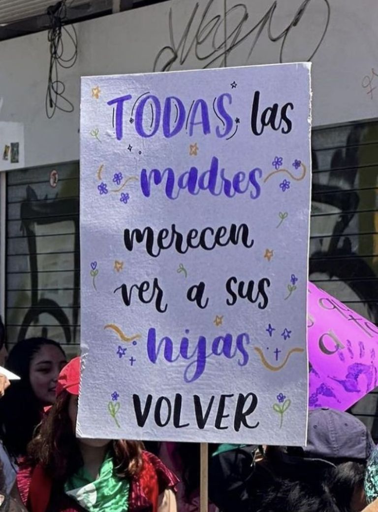 frases para poner en las pancartas del 8m