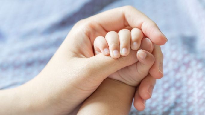 ¿Cómo cortarle las uñas a un bebé sin lastimarlo?